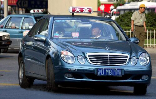 上海巡游出租汽車(chē)預(yù)約擬推新規(guī)：調(diào)度時(shí)不加價(jià)、不顯示目的地